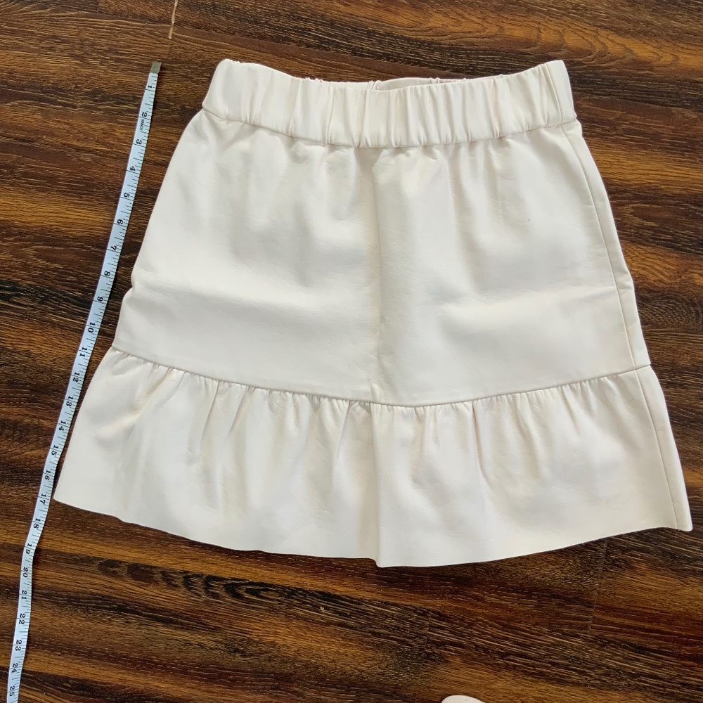 Club Monaco light pink fake leather skirt , 0